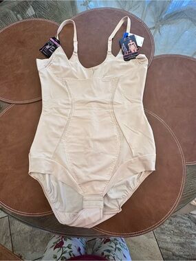 Maidenform Nude Beige Shapewear Bodysuit
